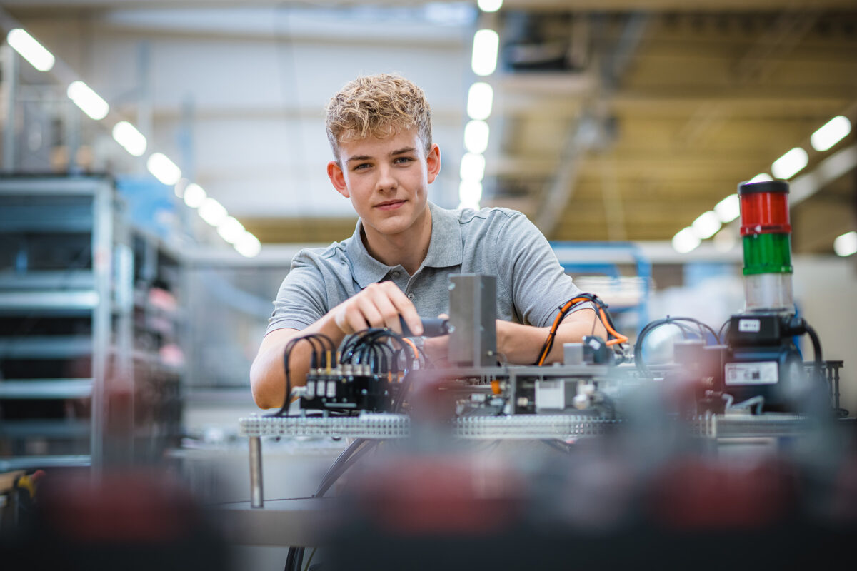 Unternehmensfotografie // FERTIG MOTORS